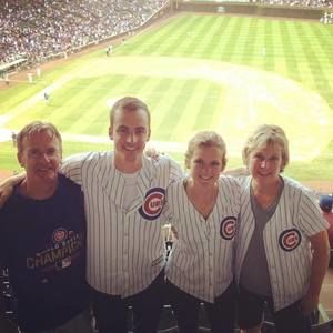 Meet your Posher, Lauren